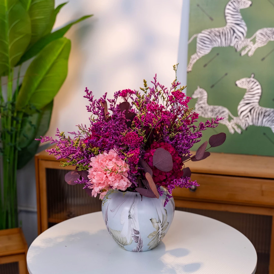 「花洛」客厅茶几台面永生花家居摆件能放3到5年！