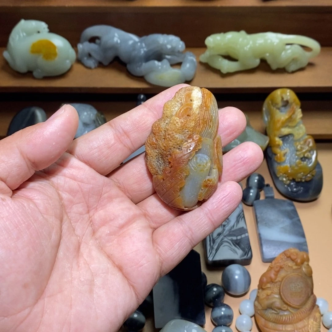 未镶嵌和田玉挂件