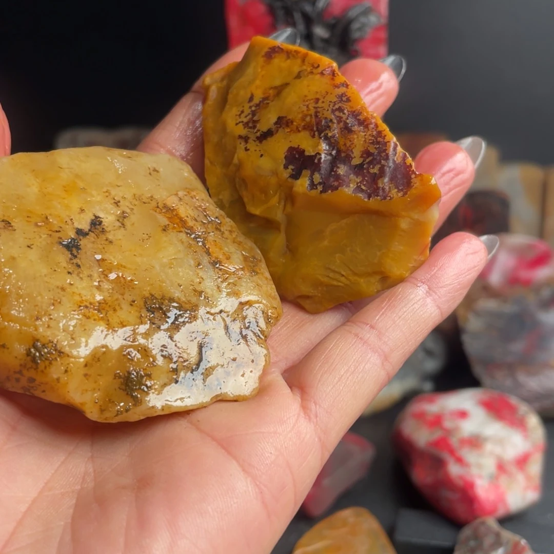 田黄石A****?昌化田黄原石