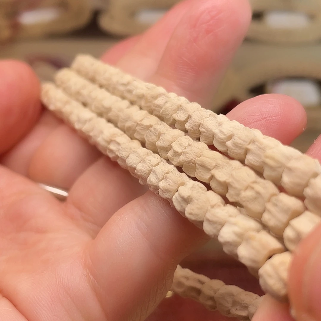 柏香籽/百香籽吊坠