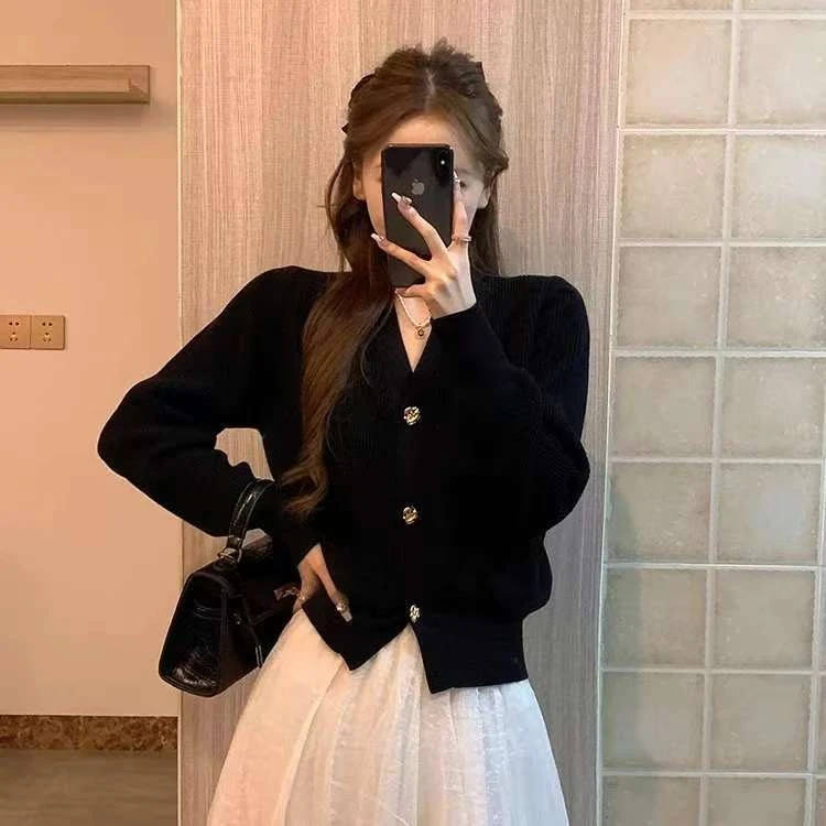 重工设计感花朵纽扣V领针织开衫上衣韩版收腰显瘦气质内搭上衣潮