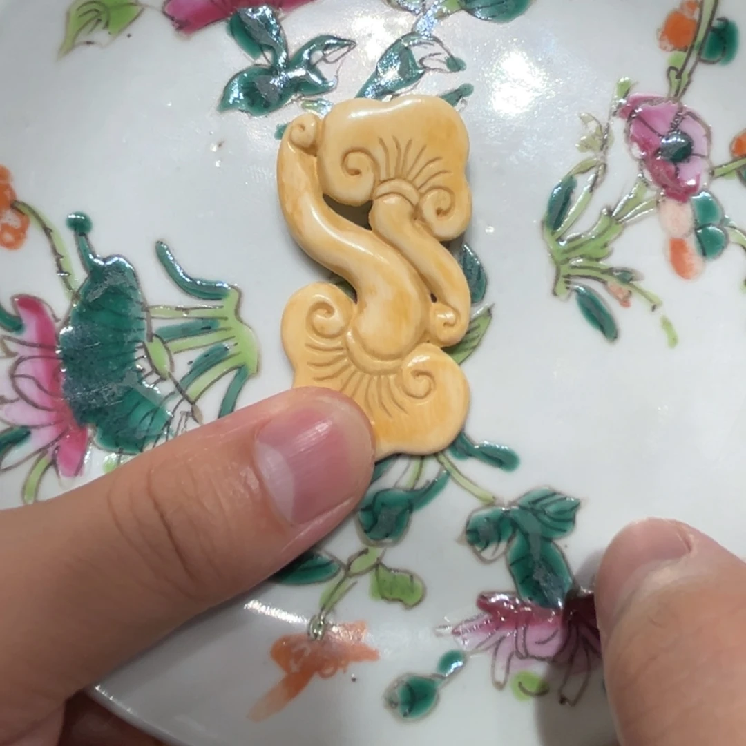 瓷片瓷器。。。。。。。。。。。