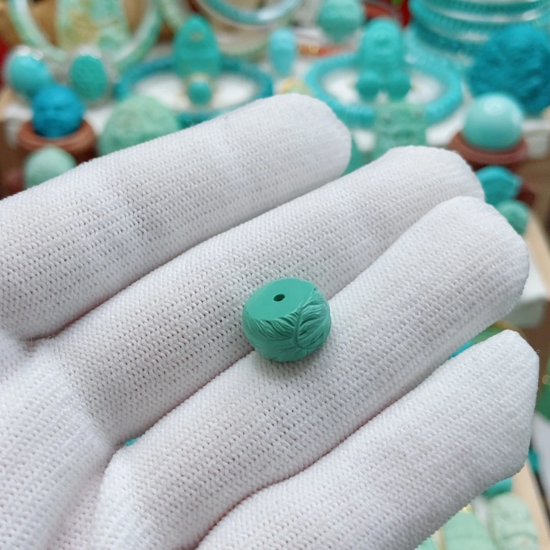 绿松石未镶嵌羽毛扣11.8mm