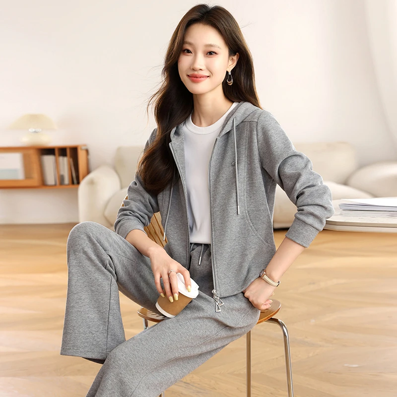 麻灰色时尚休闲运动套装女秋季2025新款洋气连帽卫衣直筒裤两件套