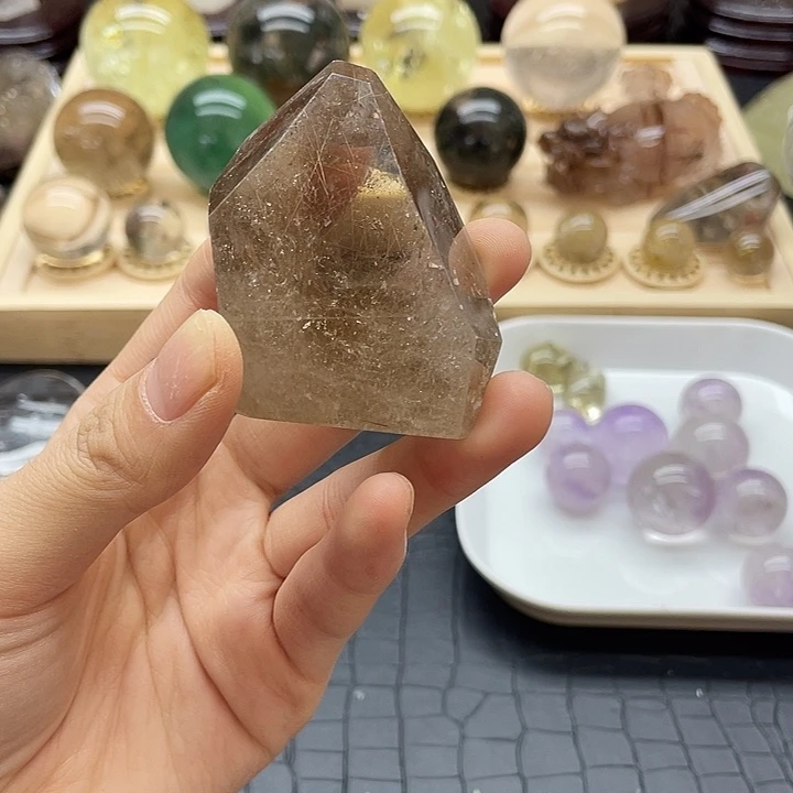 未镶嵌珠宝半成品水晶272水晶石