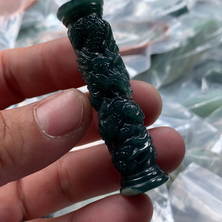 翡翠未镶嵌颈饰保真天然a货翡翠