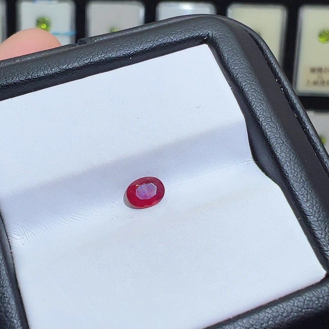 红宝石裸石0.35克拉，特价