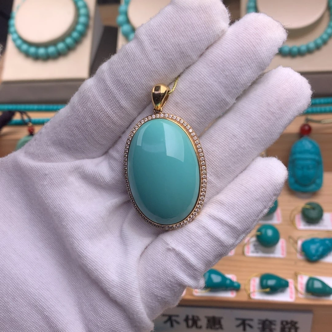 18K金镶嵌绿松石珠宝奇石