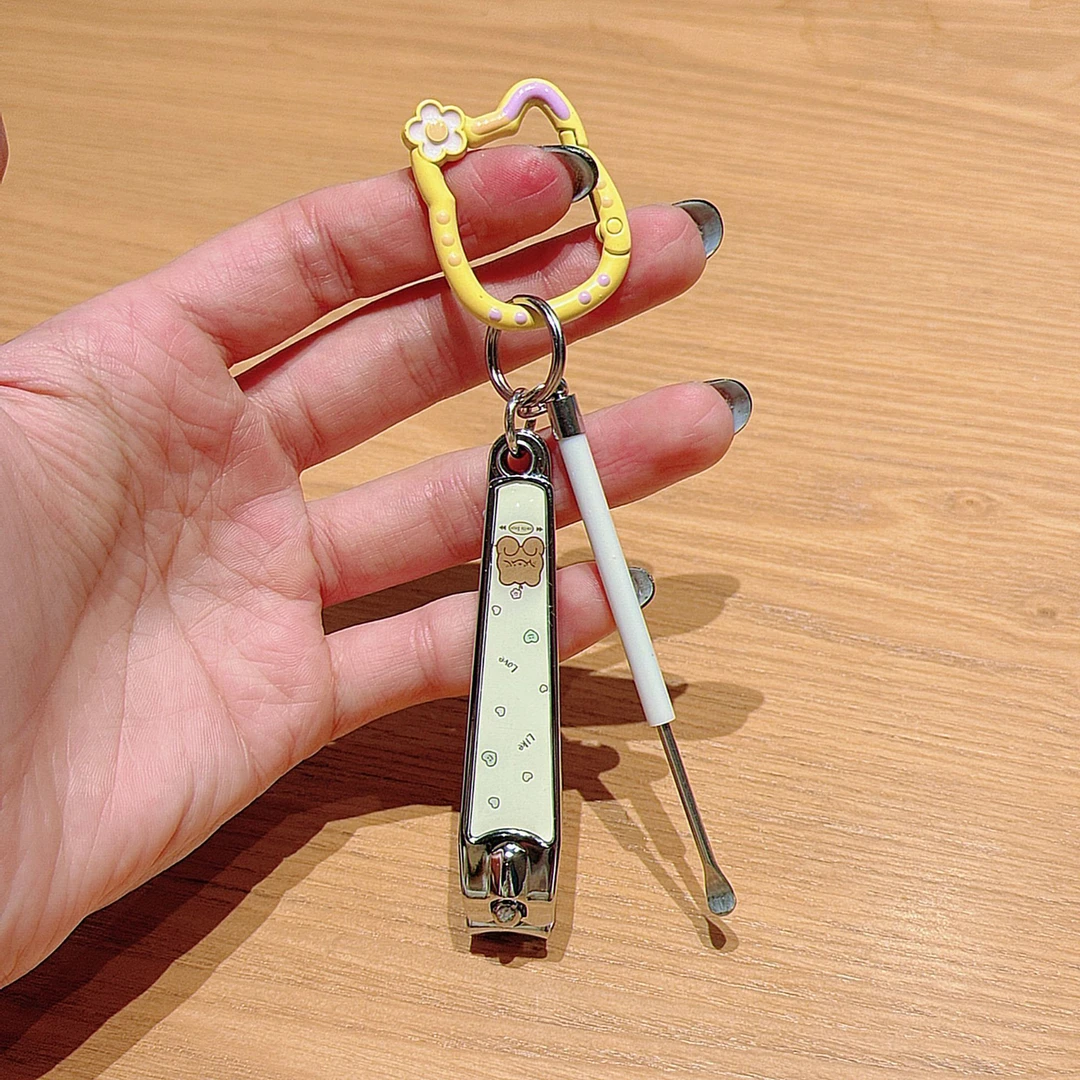 创意可爱黄油小熊钥匙扣指甲刀挖耳勺卡通闺蜜情侣钥匙链挂件LW