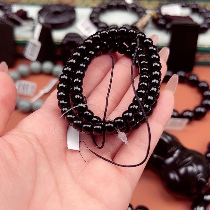 飞***渔和田玉未镶嵌手串