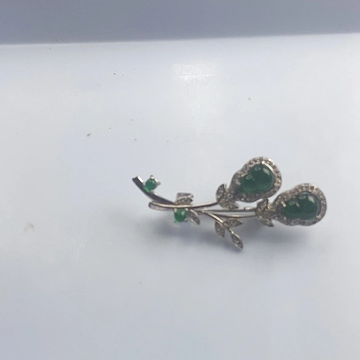 翡翠银S925镶嵌胸饰