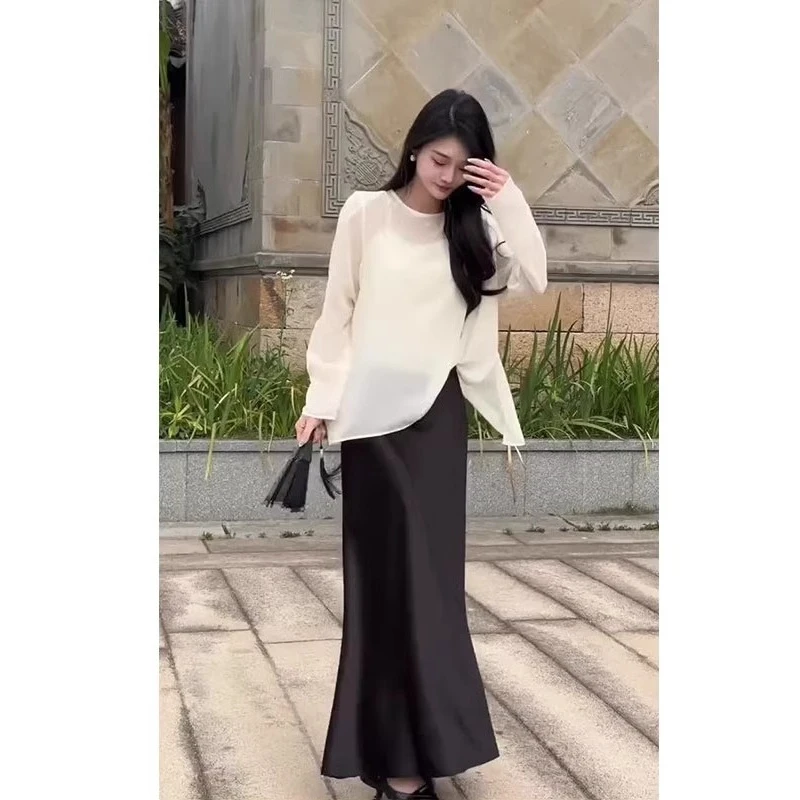 2025夏装大码慵懒风防晒罩衫上衣女胖mm夏季黑色缎面半身裙两件套