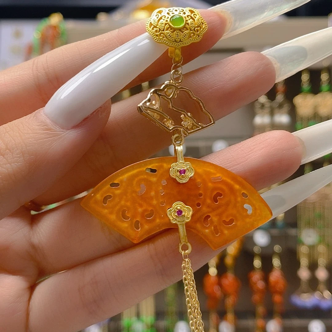 翡翠合金耳饰翡翠