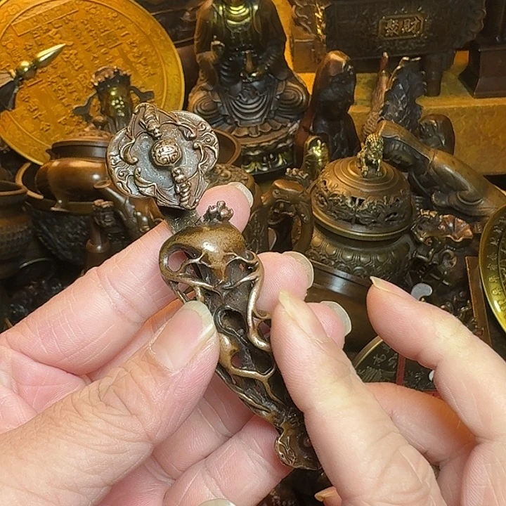 铜器摆件收收藏藏