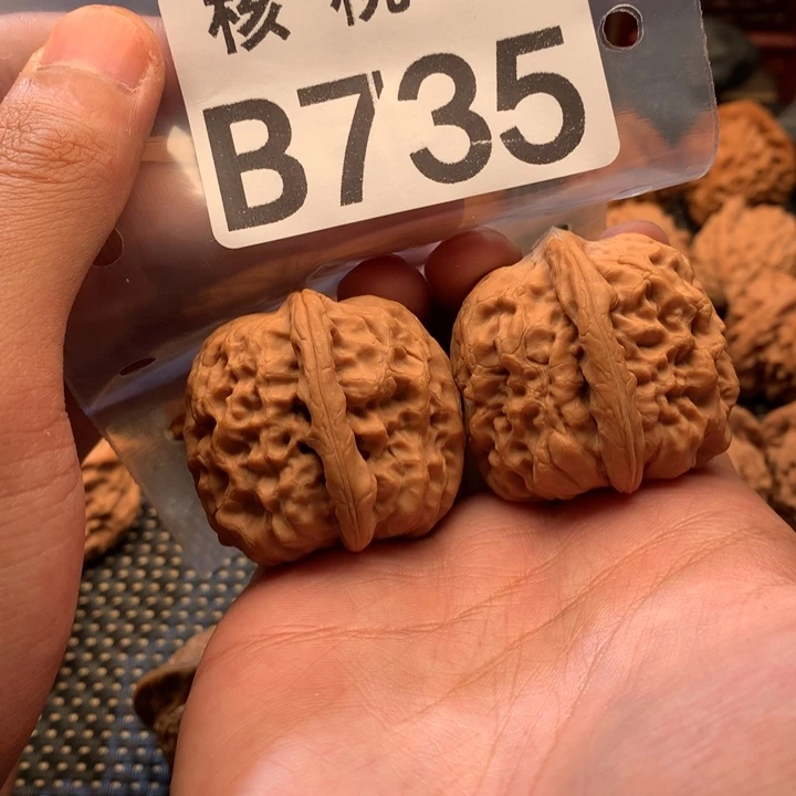 吊坠文玩核桃霸王