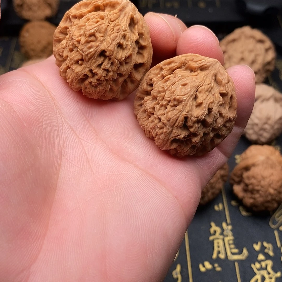 把件文玩核桃南疆石狮子头