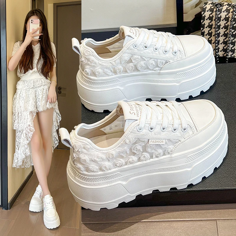 8cm内增高女鞋夏新款厚底透气花朵小白鞋百搭松糕休闲鞋板鞋818