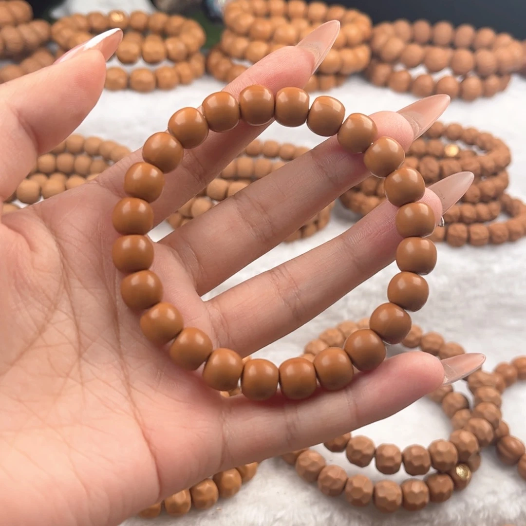 全品无暇猴头手串