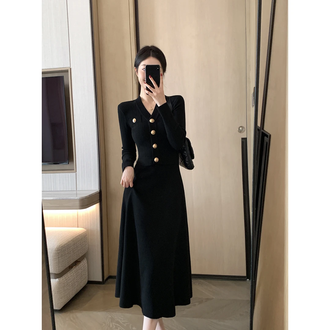 SAITPATID/锡特帕第黑色针织连衣裙女秋新款法式收腰显瘦气质长裙