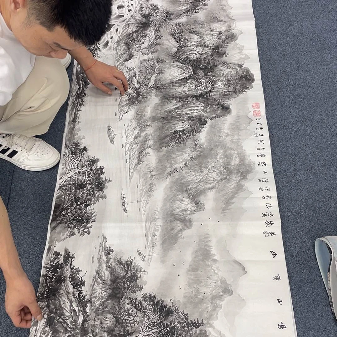 国画纯手工制作的一