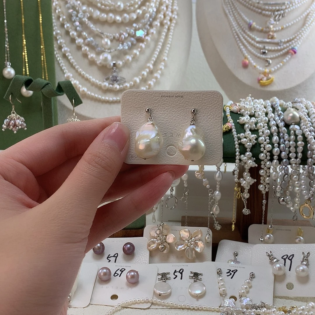 淡水珍珠银S925镶嵌耳饰