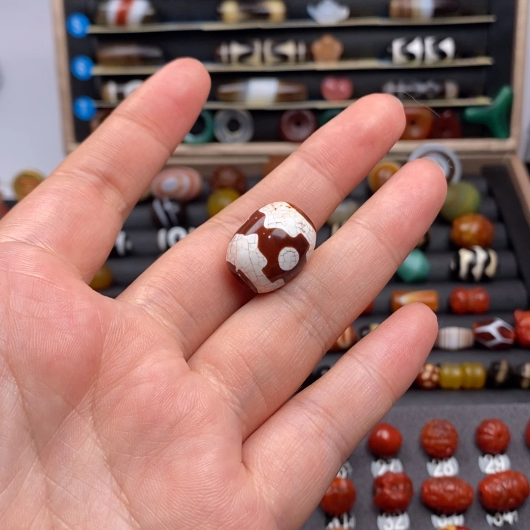 用***7玛瑙/玉髓合金珠宝半成品