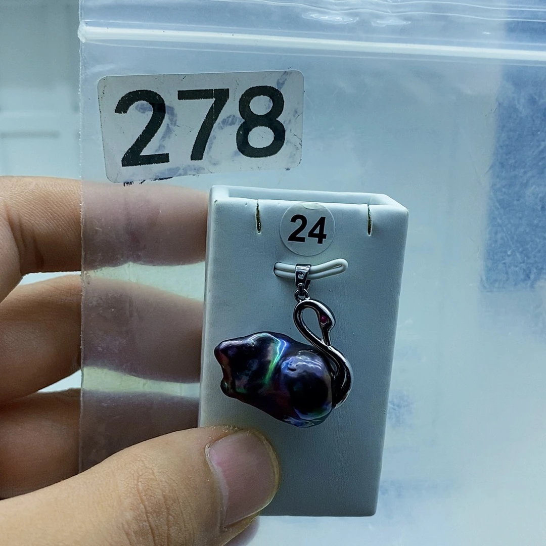 颈饰合金淡水珍珠