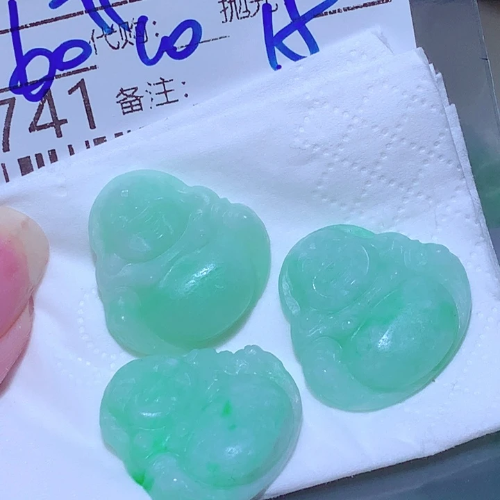 养***肉颈饰未镶嵌翡翠dxc