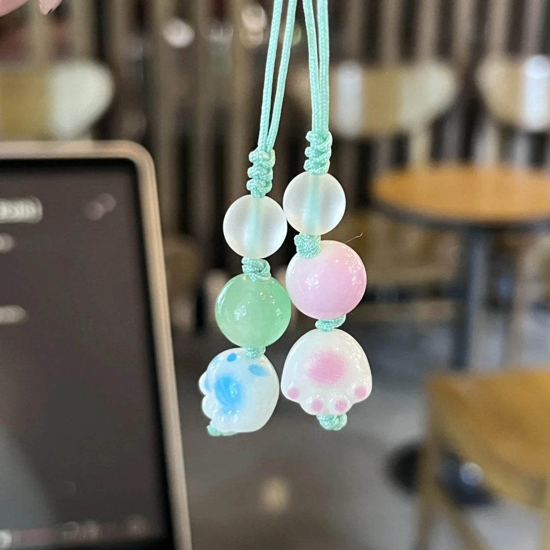 可爱猫爪钥匙扣小众百搭马卡龙色爪爪吊坠卡通包包挂件挂饰送礼物