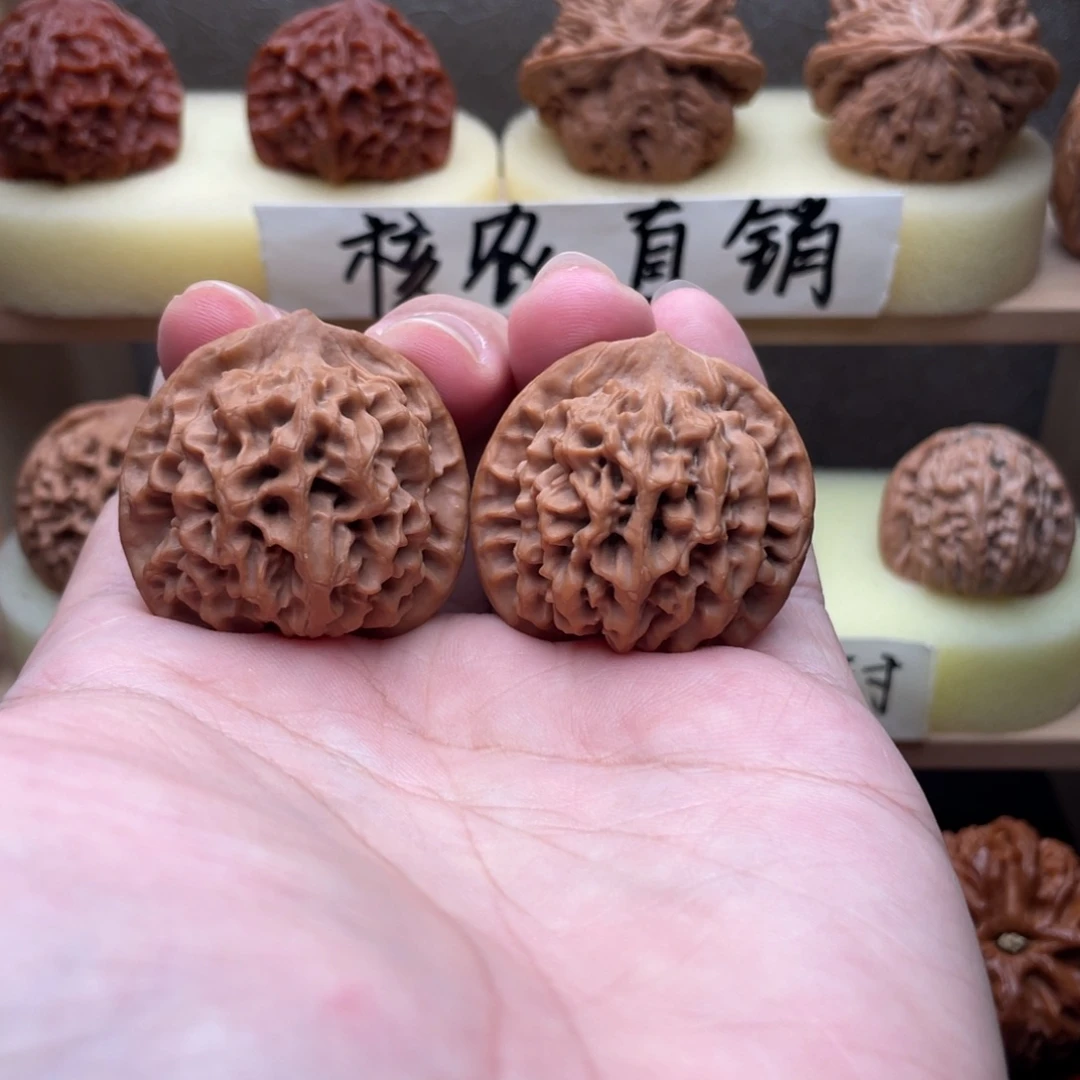 金***提文玩核桃吊坠全品秦闷36➕交友价