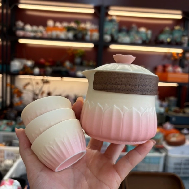 路宝莲花渐变粉旅行快客茶具-4738