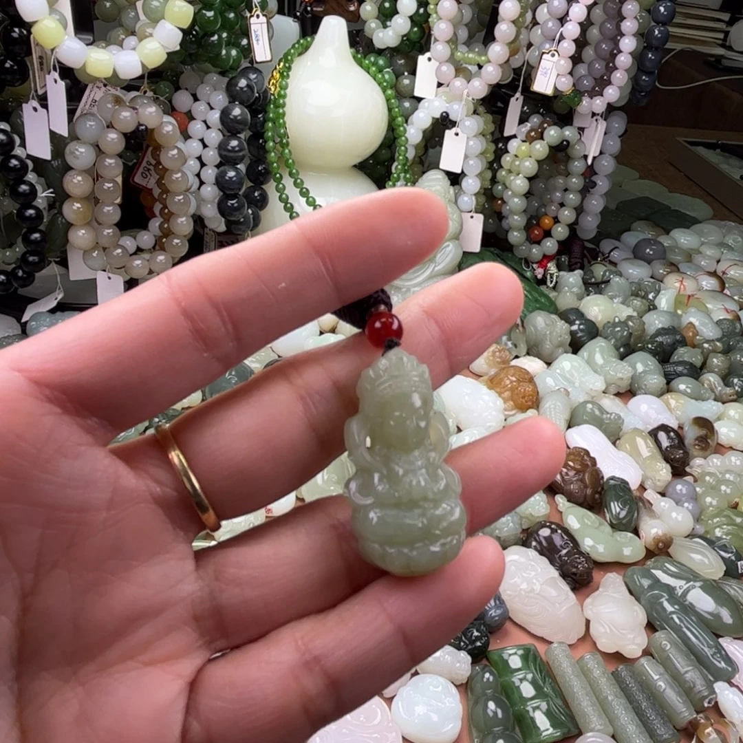 和田玉未镶嵌吊坠(不含链)