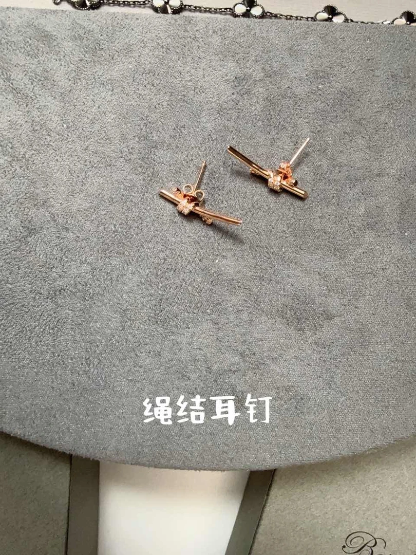 合金耳饰 V金高版本耳饰 绳结耳钉 143