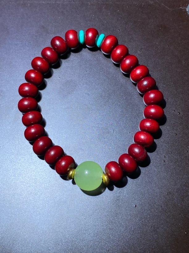 普艺文玩手串（无礼盒）8677