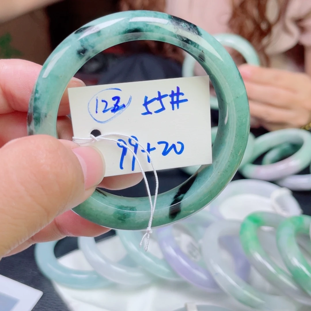 未镶嵌手镯翡翠122