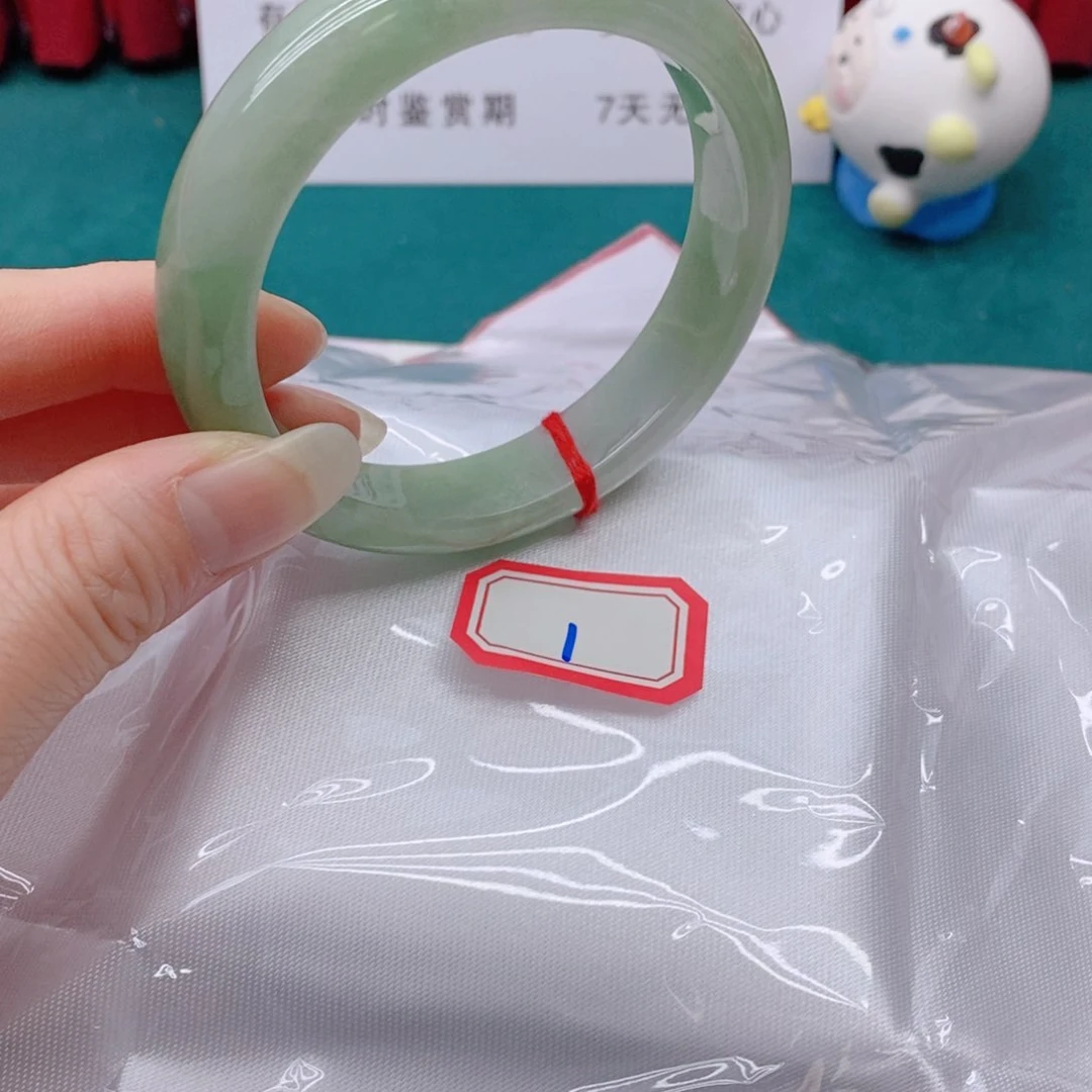 翡翠未镶嵌手镯春*0111111111