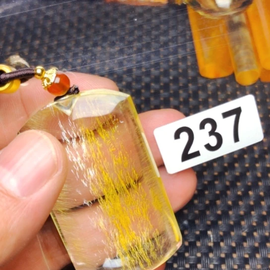 觉***下未镶嵌颈饰水晶水晶