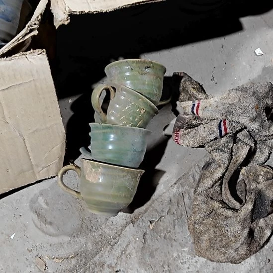 摆件陶瓷盘子碗啥都有