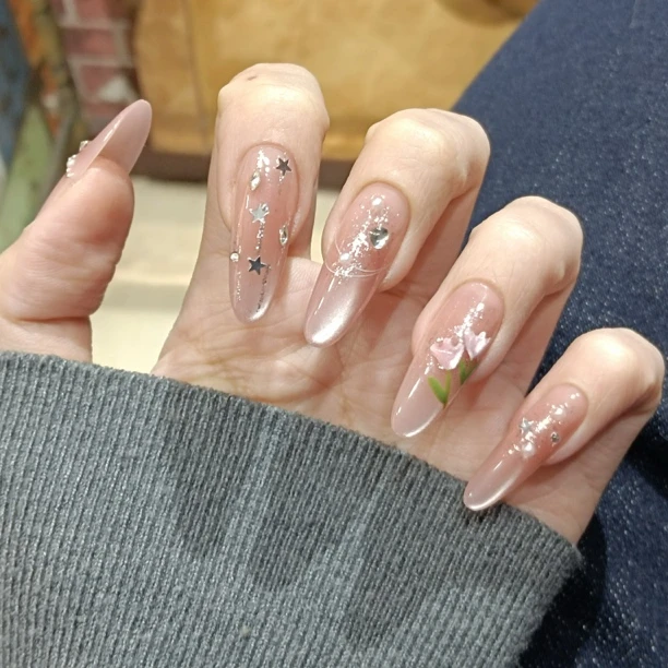 梨花飞雨｜小清新纯手绘郁金香猫眼纯手工穿戴甲