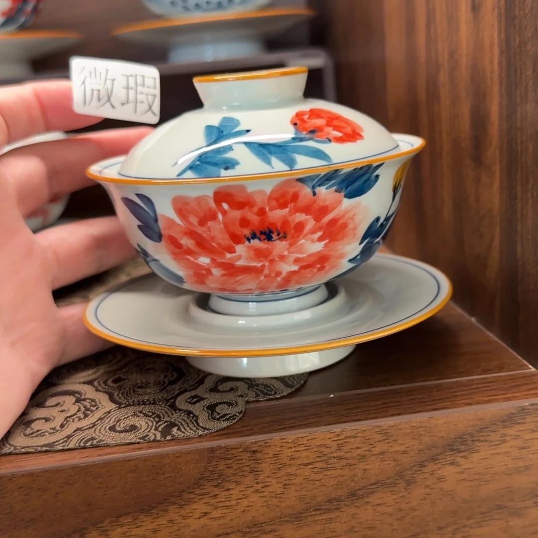 釉下手绘茶具微瑕