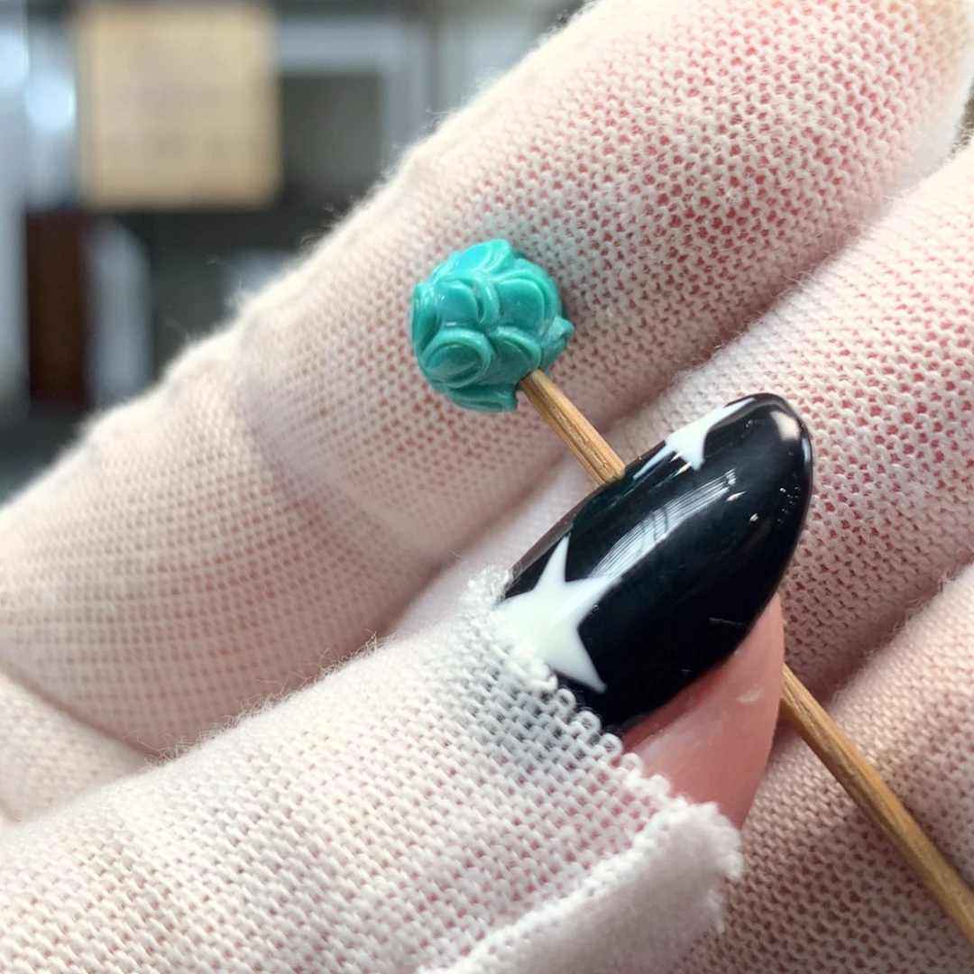 绿松石未镶嵌挂件