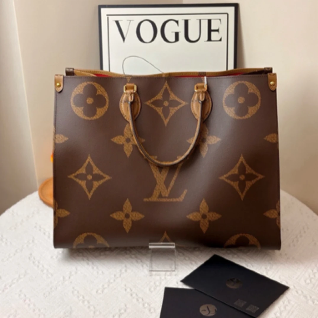 95新 LouisVuitton/路易威登 on the go 大号老花/JW6201