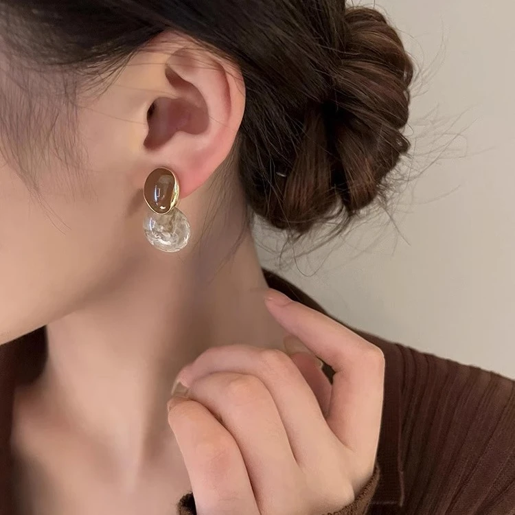 锌合金合成锆石耳饰 港风复古高级感耳钉新款