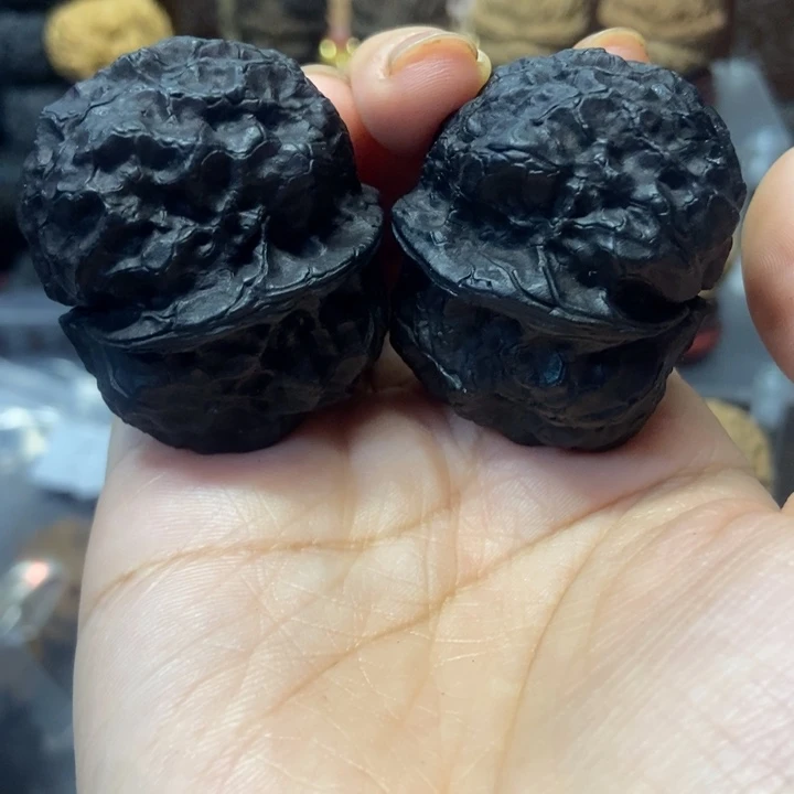 文玩核桃吊坠包罗万象蛤玛头