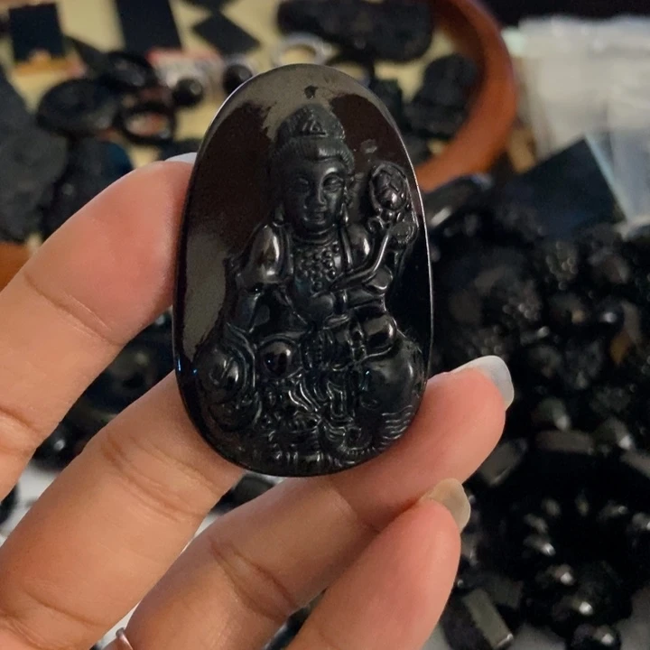 翡翠未镶嵌颈饰普贤大漏