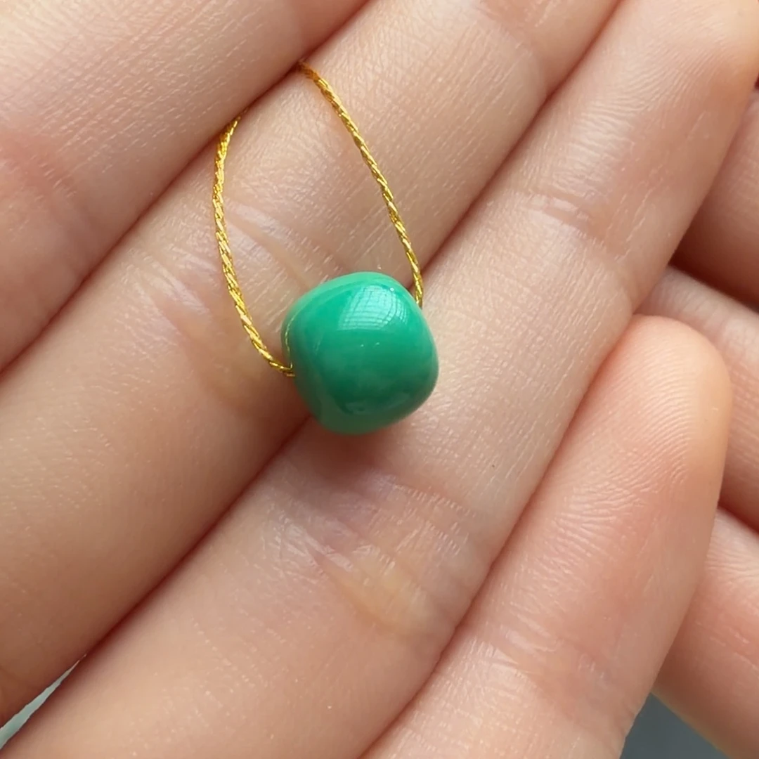 底***‍绿松石未镶嵌颈饰