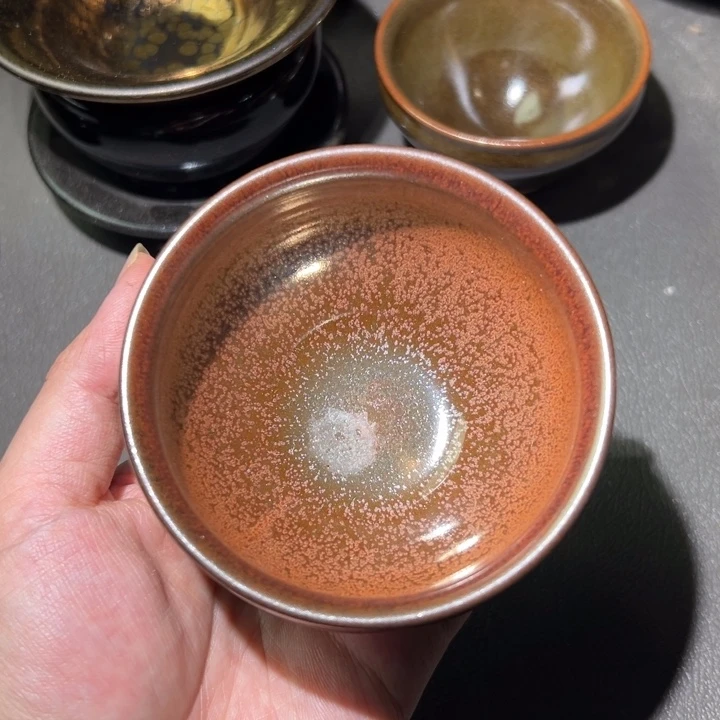茶盏我们是有共同话题有