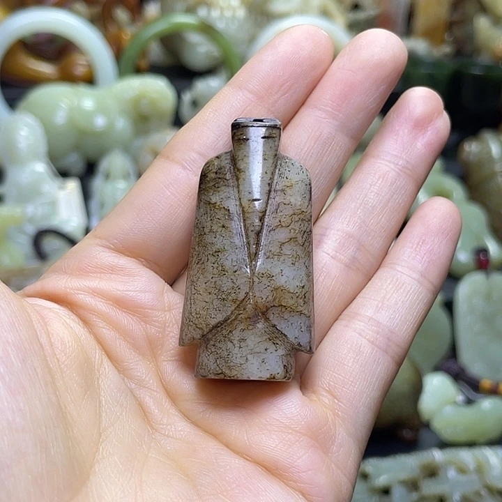 和田玉未镶嵌挂件