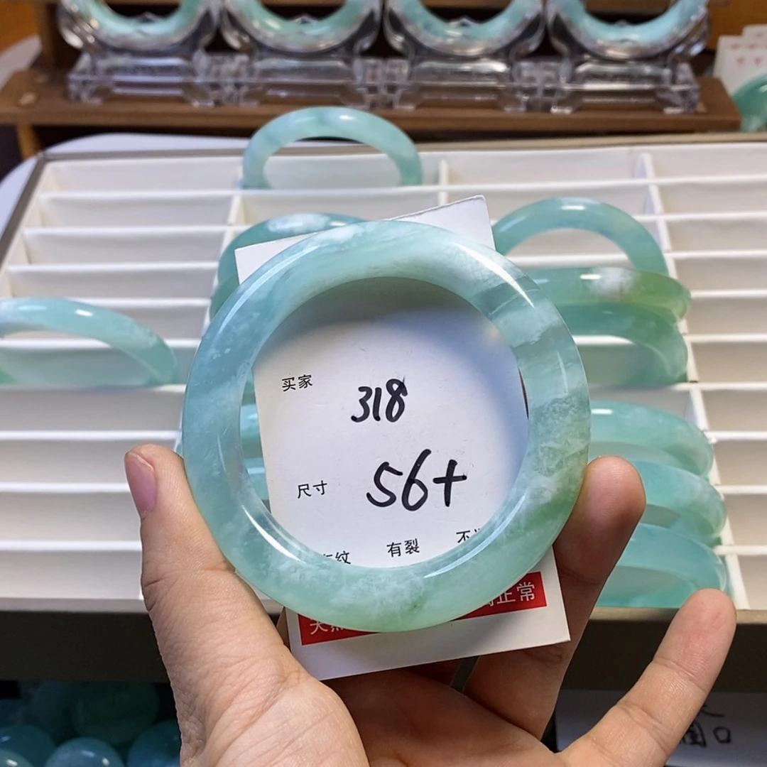 【闪购商品】蛇纹石玉手镯未镶嵌无*笙