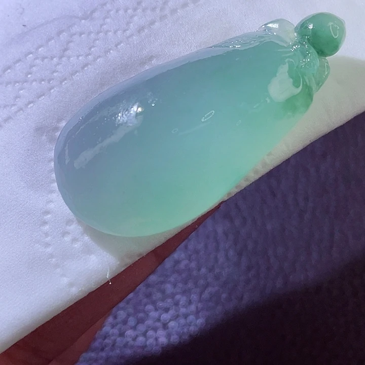 未镶嵌定制翡翠翡翠